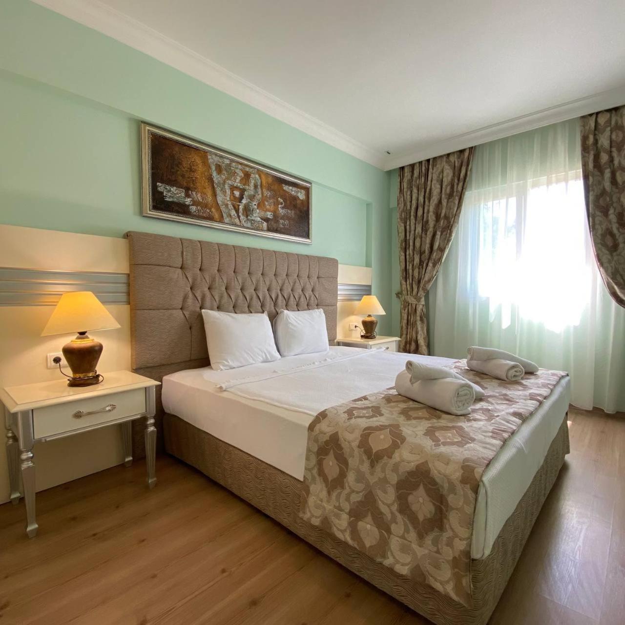 Pine Club Apart Hotel Kusadasi Exterior foto